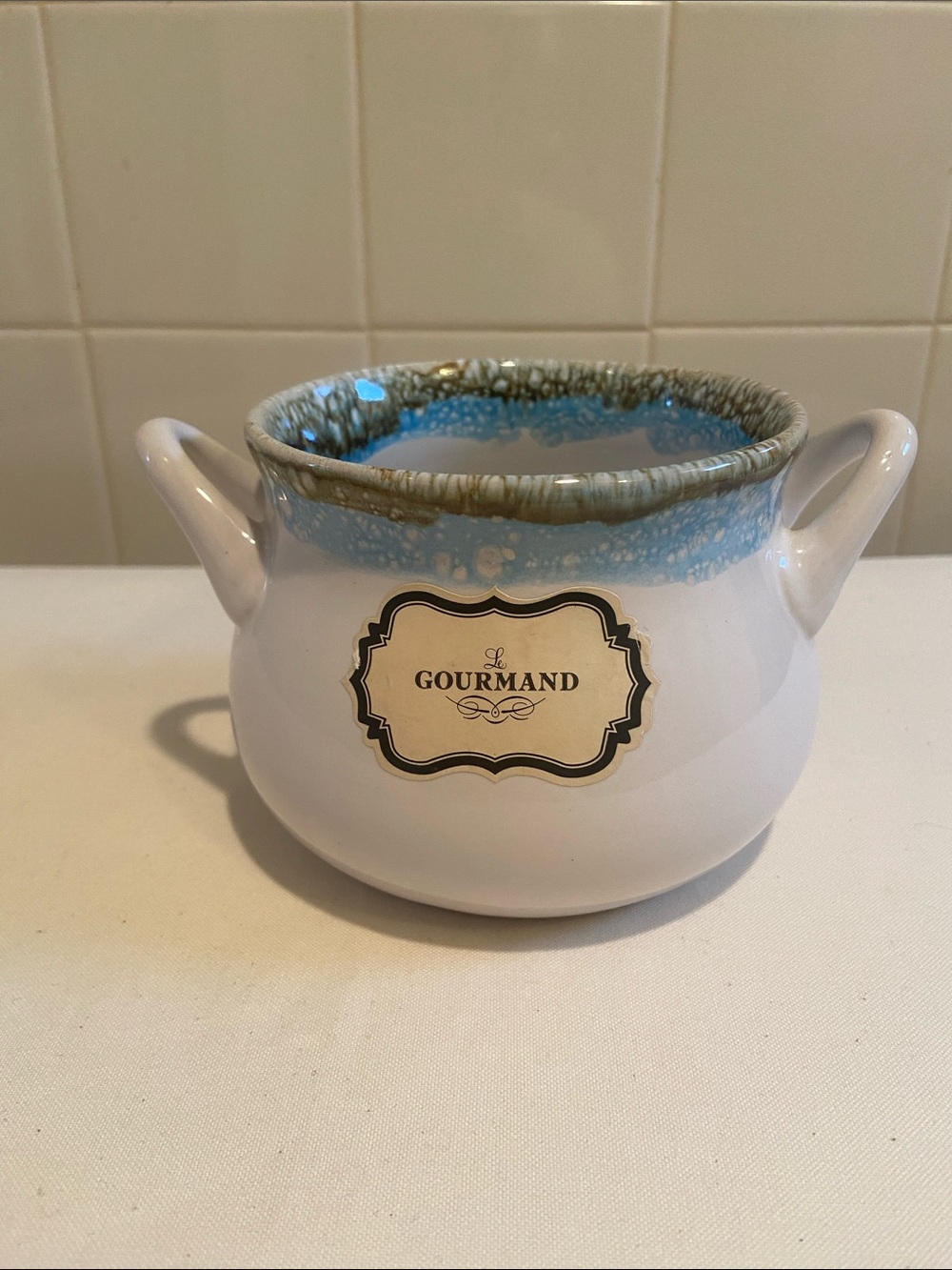 La Gourmand Ceramic Handled Soup Bowl White & Blue /Brown Drip Rim